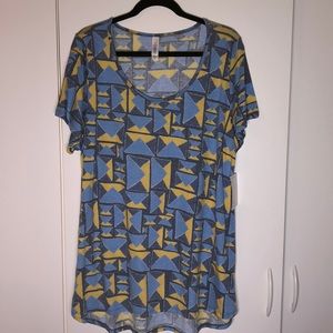 LuLaRoe 3XL Classic T Shirt (Mail/Letters)